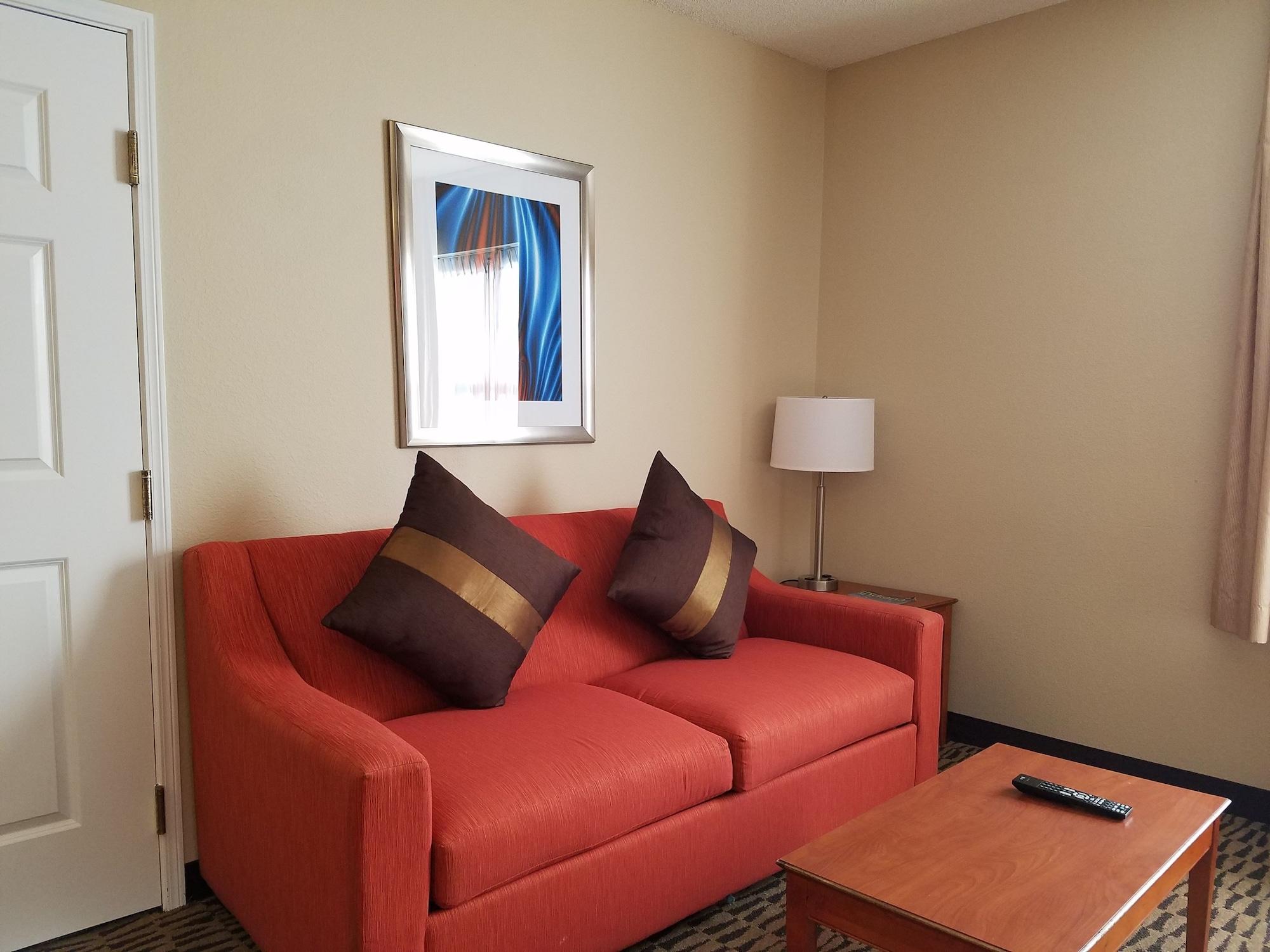 Hawthorn Suites By Wyndham Louisville North Джеферсънвил Екстериор снимка