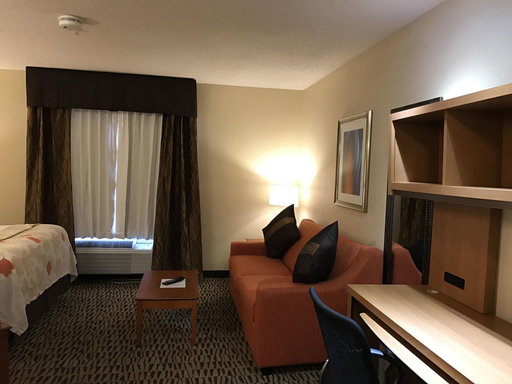 Hawthorn Suites By Wyndham Louisville North Джеферсънвил Екстериор снимка